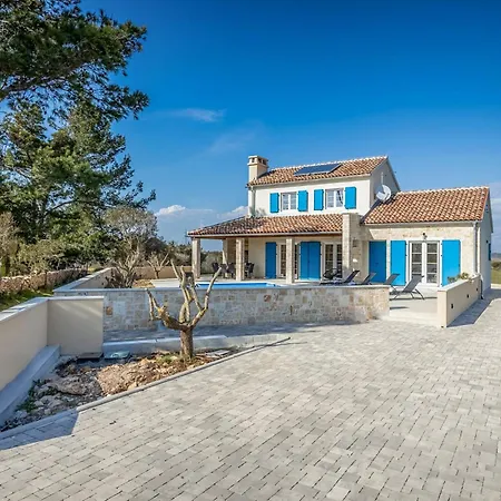 Muralis Vikendica Nin