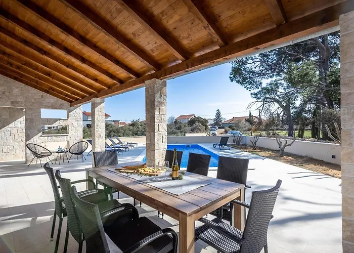 Muralis Holiday home *