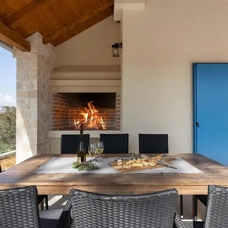 Holiday home Muralis