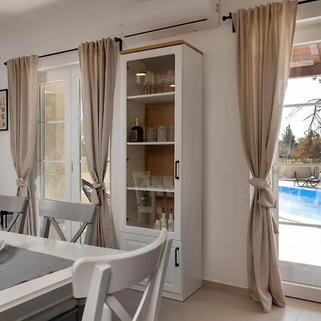 Holiday home Muralis *